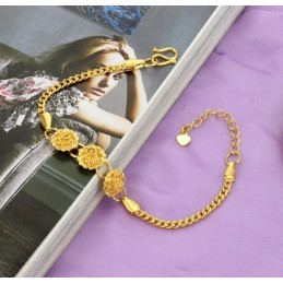 Stable Quality Female Flower Shape 18K Gold-Plated Bracelet