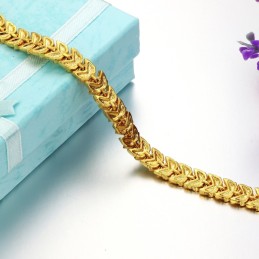 Complete In Specifications Female 18K Gold-Plated Bracelet