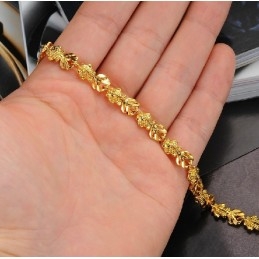 Complete In Specifications Female Fish Shape 18K Gold-Plated Bracelet
