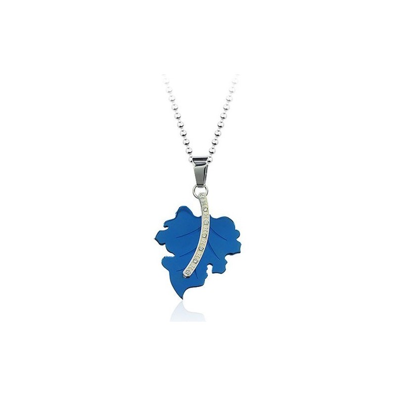 Maple Mens Leaf-Shaped Exquisite Titanium Pendant - Free Chain Maple Mens Leaf-Shaped Exquisite Titanium Pendant - Free Chain