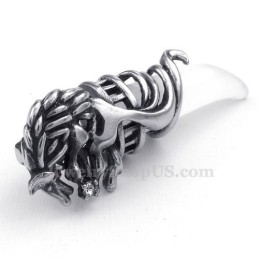 Exquisite Titanium Wolf'S Fang Pendant Necklace (Free Chain)