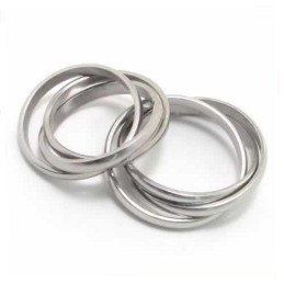 Three Circles 8Mm Titanium Ring