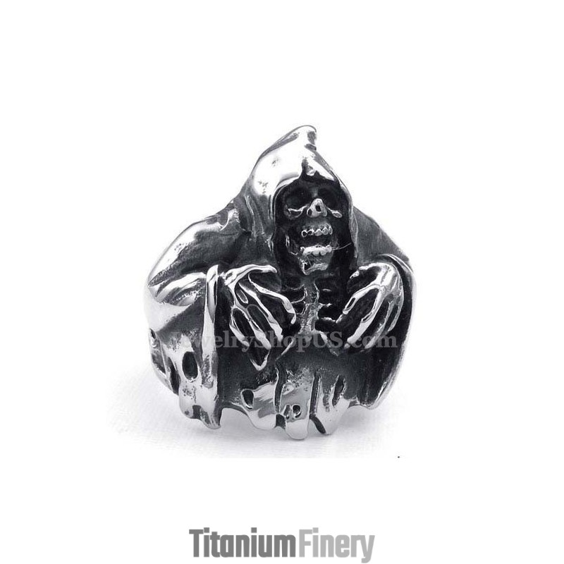 Titanium Skull Ring