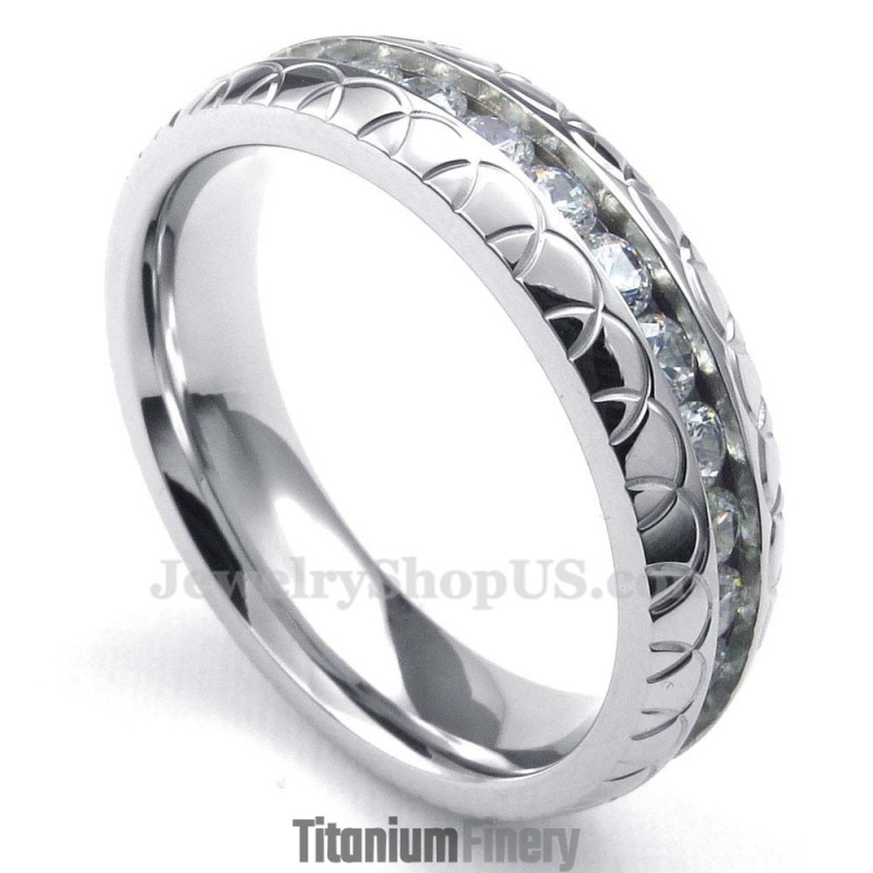 Titanium Round Ring With White Zircon