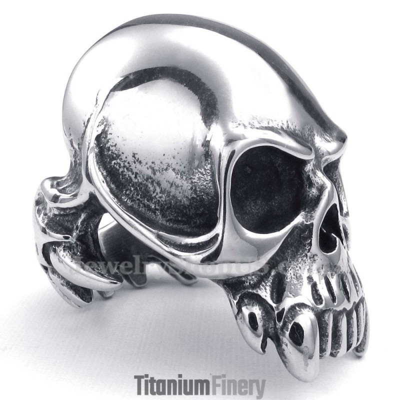 Titanium Skull Ring