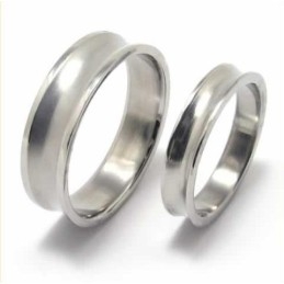 Concaved 6Mm Titanium Ring