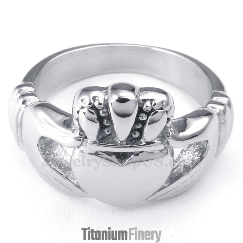 Hands Hugs Up Heart Titanium Ring Hands Hugs Up Heart Titanium Ring