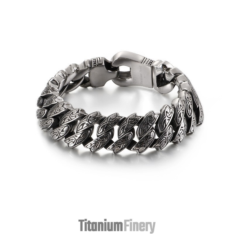 Cool Personality Retro Floral Titanium Bracelet For Men Cool Personality Retro Floral Titanium Bracelet For Men