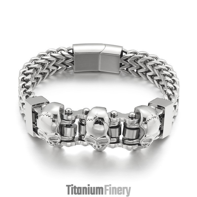 Skull Men's Titanium Bracelet Skull Men's Titanium Bracelet