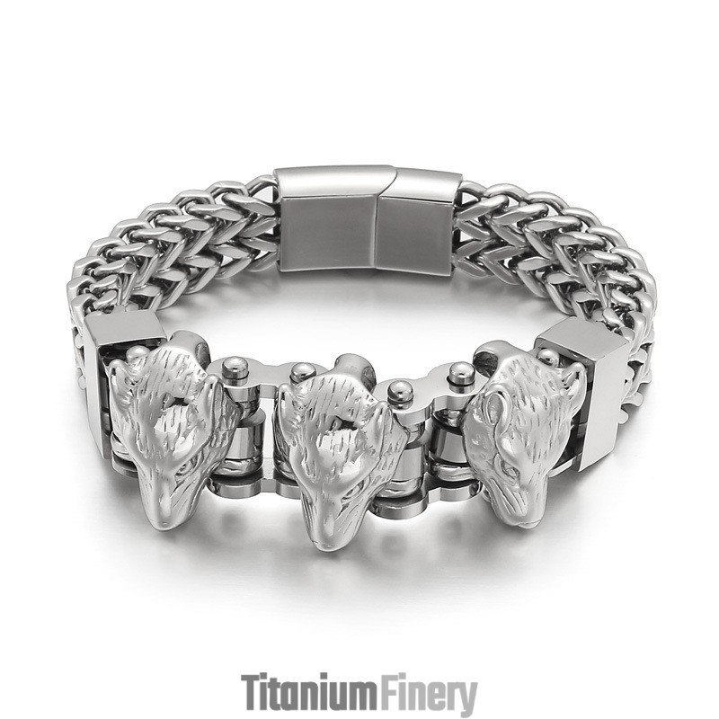 Wolf Head Men's Titanium Bracelet Wolf Head Men's Titanium Bracelet