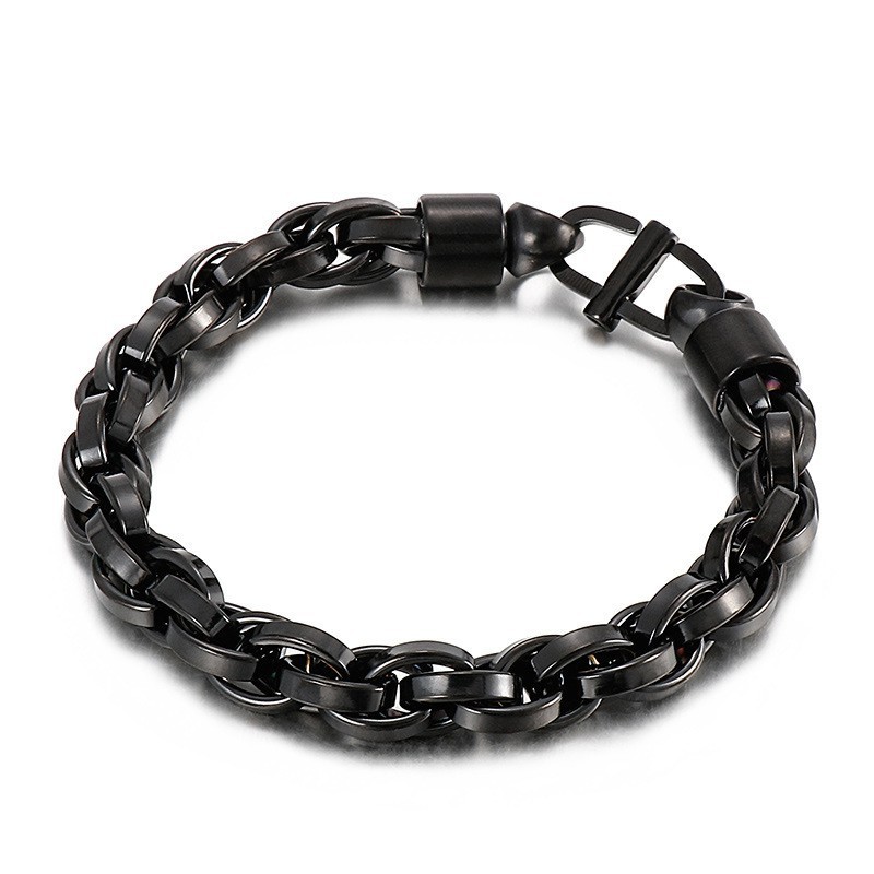 Men's Oval Twist Chain Day Letter Clasp Titanium Bracelet Men's Oval Twist Chain Day Letter Clasp Titanium Bracelet