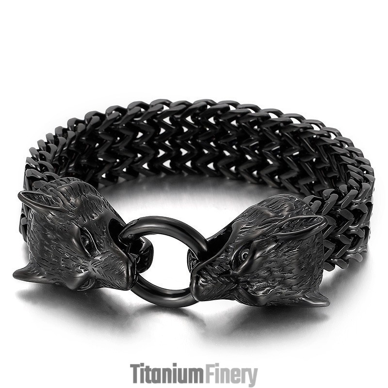 Chic Trendy Titanium Wolf Head Bracelet