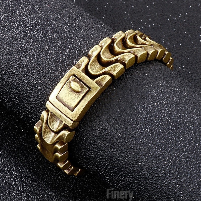Vintage Cool Men's Titanium Bracelet With Dragon Bone Vintage Cool Men's Titanium Bracelet With Dragon Bone