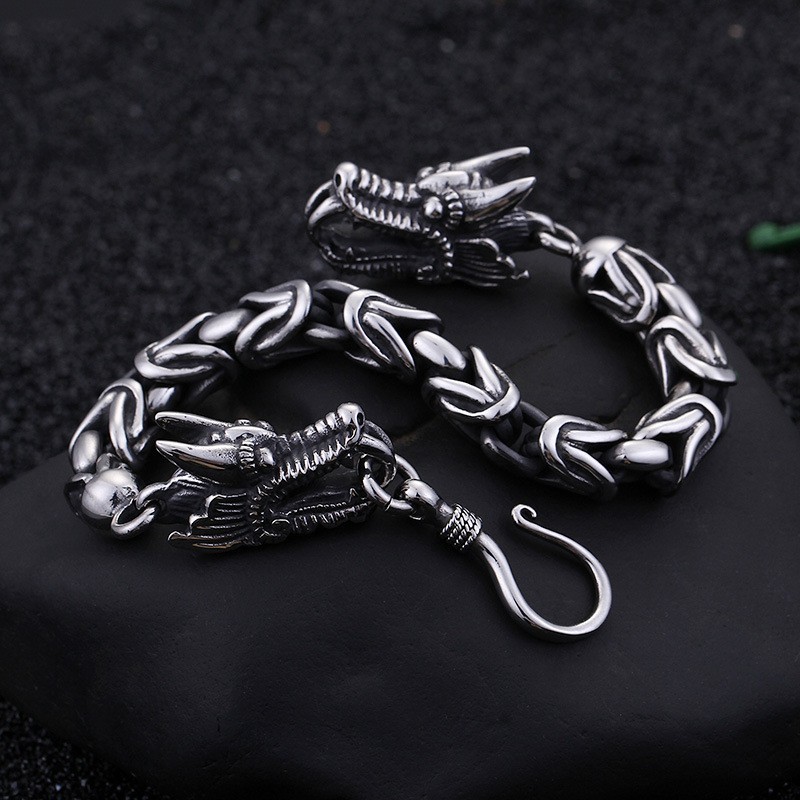Cool Chic Tap Hook Titanium Bracelet For Men Cool Chic Tap Hook Titanium Bracelet For Men