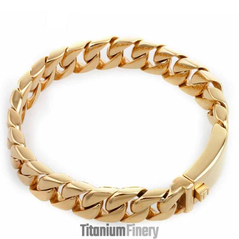 Fashion Electroplated Gold Men's Titanium Bracelet Fashion Electroplated Gold Men's Titanium Bracelet