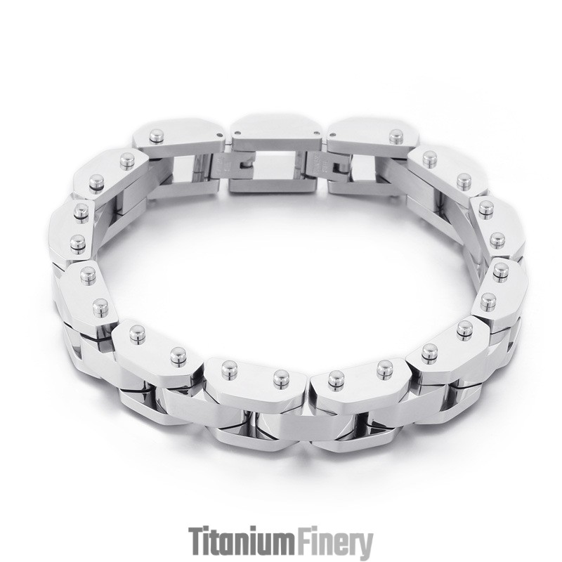 Fashion Cool Electroplated Chic Style Titanium Bracelet For Men