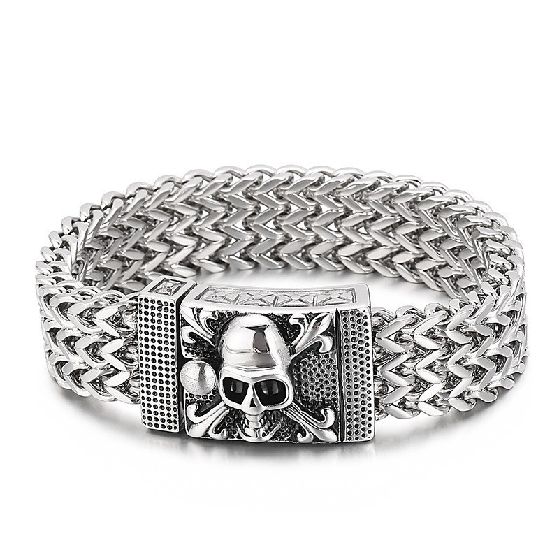 Hip-Hop Skull Titanium Bracelet For Men Hip-Hop Skull Titanium Bracelet For Men
