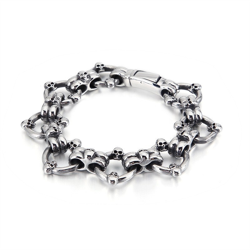 Exaggerated Chic Circle Skull Men's Titanium Bracelet