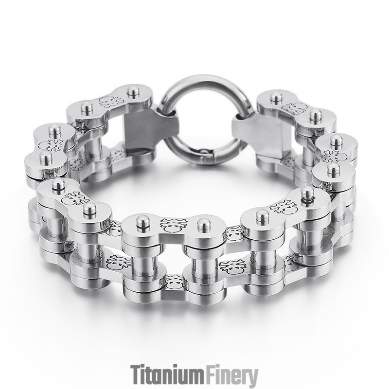 Fashion Rock Hip-Hop Style Pirate Pattern Men's Titanium Bicycle Bracelet