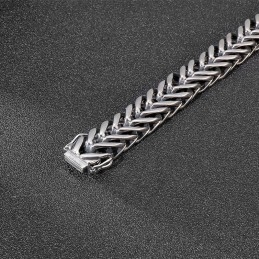 Cool Chic Style Single Layer V Men's Titanium Bracelet
