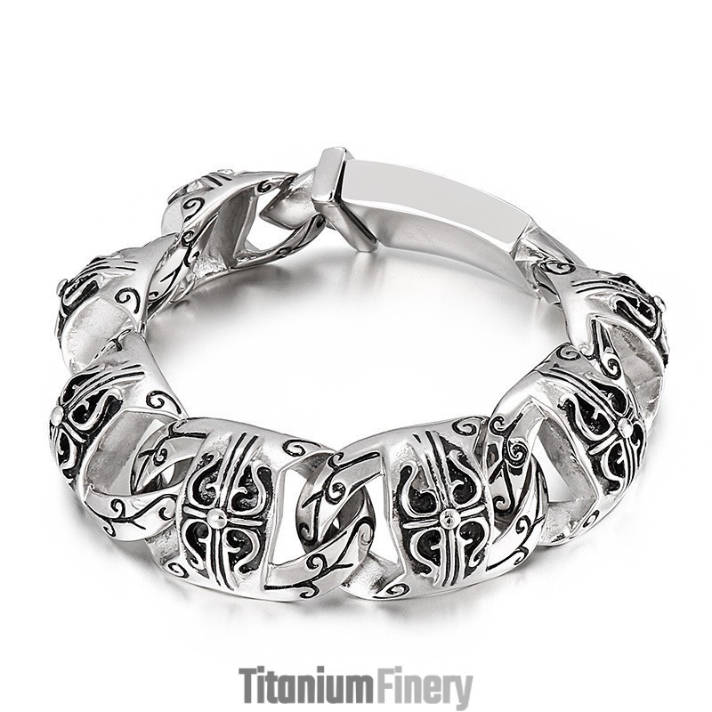 Cool Skull Men's Titanium Bracelet Cool Skull Men's Titanium Bracelet