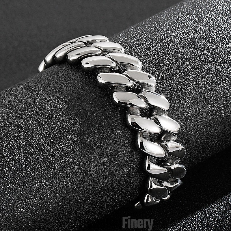 Chic Wind Diamond-Shaped Titanium Bracelet Chic Wind Diamond-Shaped Titanium Bracelet