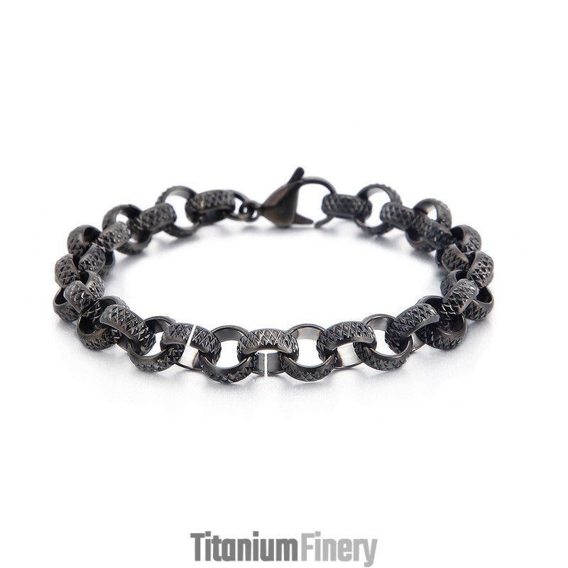 Ancient Chic Cross O-Shaped Titanium Chain Bracelet Ancient Chic Cross O-Shaped Titanium Chain Bracelet