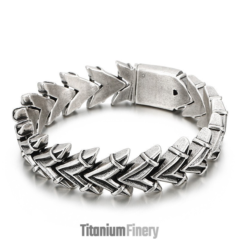 Cool Exaggerated Chic Titanium Bracelet For Men Cool Exaggerated Chic Titanium Bracelet For Men