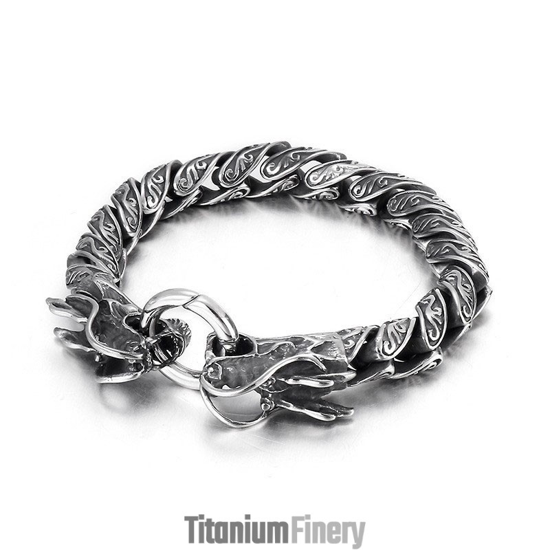 Retro Cool Double Tap Men's Titanium Bracelet Retro Cool Double Tap Men's Titanium Bracelet