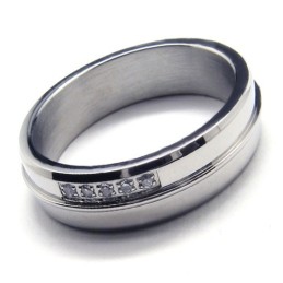 Womens Titanium Diamond Rings