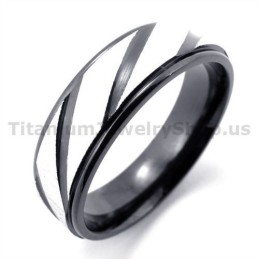 Black Titanium Ring With Diamond