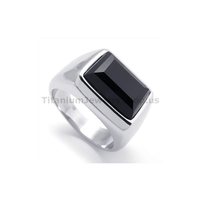 Titanium Ring With Zircon Titanium Ring With Zircon