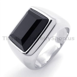 Titanium Ring With Zircon