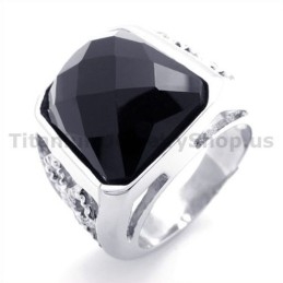 Titanium Ring With Zircon
