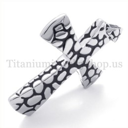 Silver Scree Pattern Titanium Cross Pendant