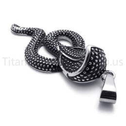 New Classical King Cobra Titanium Pendant