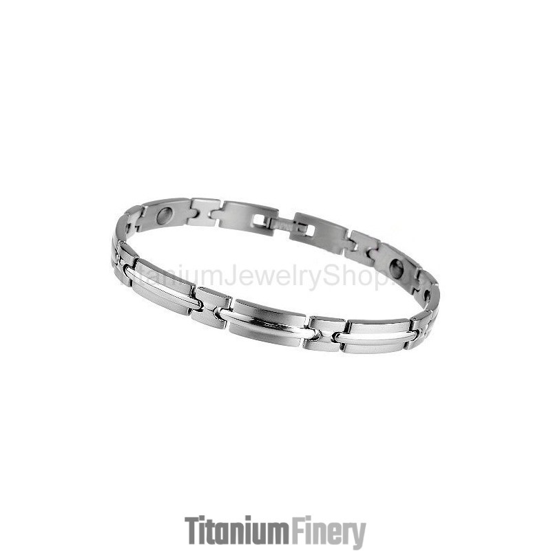 8 Inches Titanium Bracelet 8 Inches Titanium Bracelet
