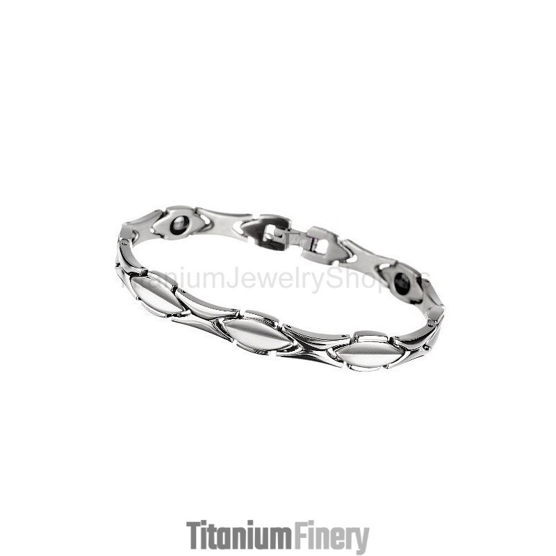 8 Inches Titanium Bracelet 8 Inches Titanium Bracelet