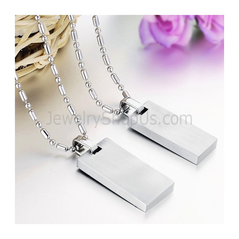 Titanium Rose Gold And Black Rectangle "Make & A Vow" Lovers Pendants With Rhinestones And Free Chains C728 Titanium Rose Gold And Black Rectangle "Make & A Vow" Lovers Pendants With Rhinestones And Free Chains C728