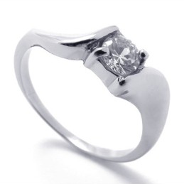 Diamond WoMen's Titanium Ring