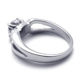 WoMen's Diamond Titanium Ring