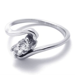 Diamond WoMen's Titanium Ring
