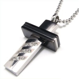 Man High Quality Cross Gemstone Pure Titanium Pendant