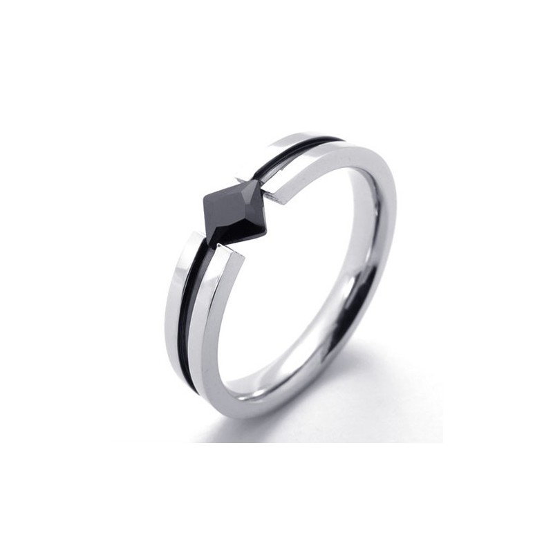 Fashion Black Gem Titanium Ring