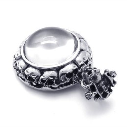 Titanium Pendant With Zircon