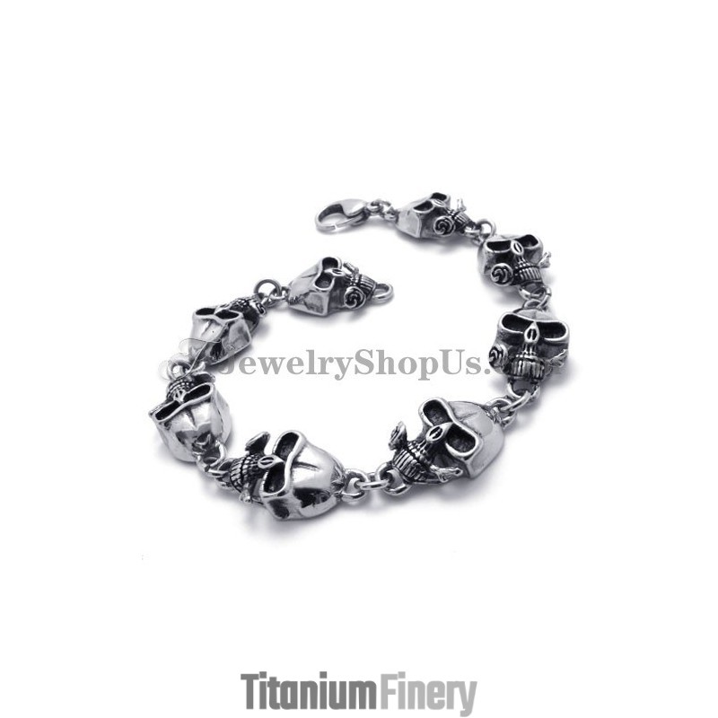 Elegant Titanium Skulls Bracelet Elegant Titanium Skulls Bracelet