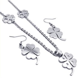 Elegant Shape Color Brilliancy Excellent Quality Titanium Jewelry Set Including Necklace, Pendant, Earring