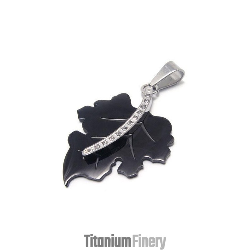 Black Pure Titanium Maple Leaf Pendant Necklace Chain Black Pure Titanium Maple Leaf Pendant Necklace Chain
