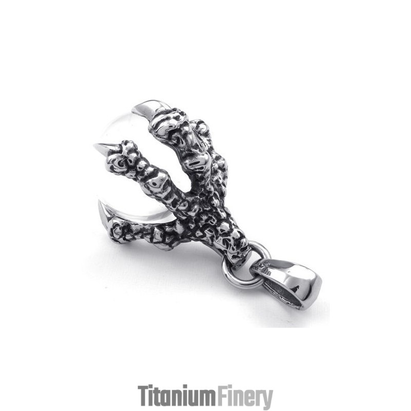 Professional Design Color Brilliancy Superior Quality Titanium Pendant