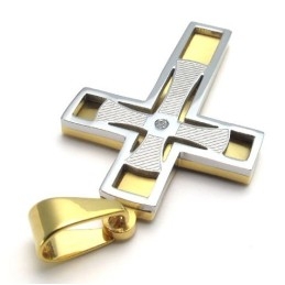 Finely Processed Color Brilliancy To Have A Long Standing Reputation Titanium Cross Pendant